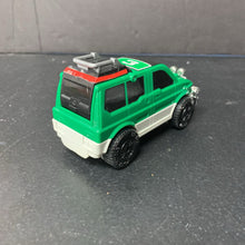 Load image into Gallery viewer, Deluxe Turbo Megazord #3 Car
