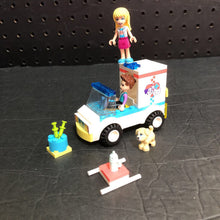 Load image into Gallery viewer, Pet Clinic Ambulance 41694
