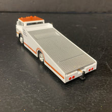 Load image into Gallery viewer, Diecast Ramp Truck
