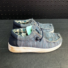 Load image into Gallery viewer, Boys Slip On Shoes (West Harris)

