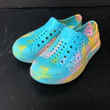 Load image into Gallery viewer, Girls Tie Dye Shoes
