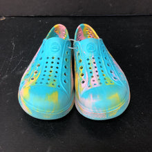 Load image into Gallery viewer, Girls Tie Dye Shoes
