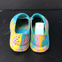 Load image into Gallery viewer, Girls Tie Dye Shoes
