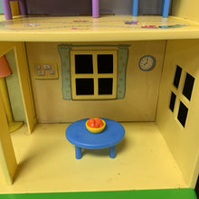 Load image into Gallery viewer, Lights &amp; Sounds Family Home Feature Playset w/ Accessories
