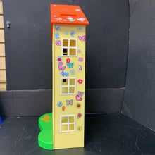 Load image into Gallery viewer, Lights &amp; Sounds Family Home Feature Playset w/ Accessories
