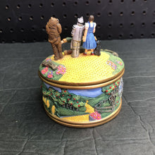 Load image into Gallery viewer, &quot;If I Only Had a Brain&quot; Wind Up Music Box 1996 Vintage Collectible
