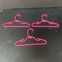 Load image into Gallery viewer, 3pk Hangers for 18&quot; Doll
