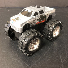 Load image into Gallery viewer, Rhino Monster Truck Battery Operated
