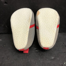 Load image into Gallery viewer, Boys Pawprint Shoes
