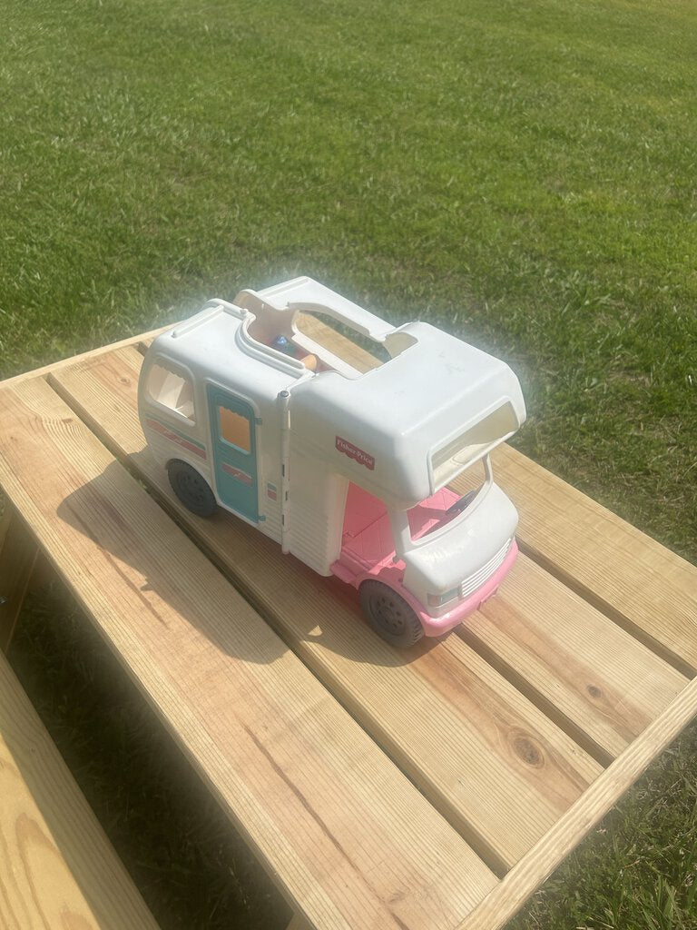Doll Camper