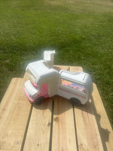 Load image into Gallery viewer, Doll Camper
