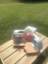 Load image into Gallery viewer, Doll Camper
