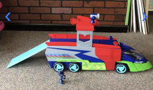 Load image into Gallery viewer, PJ Seeker Truck w/Figure
