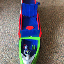 Load image into Gallery viewer, PJ Seeker Truck w/Figure
