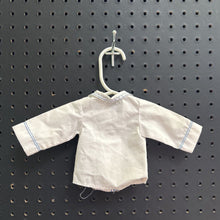 Load image into Gallery viewer, Top for 18&quot; Doll
