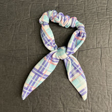 Load image into Gallery viewer, Plaid Headband for 18" Doll
