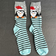 Load image into Gallery viewer, Girls Snowman Christmas Socks
