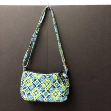 Load image into Gallery viewer, Flower Shoulder Bag
