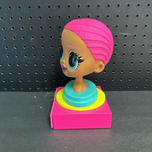 Load image into Gallery viewer, OMG Styling Head w/Accessories
