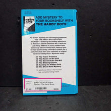 Load image into Gallery viewer, The Arctic Patrol Mystery (The Hardy Boys) (Franklin W. Dixon) -series hardcover
