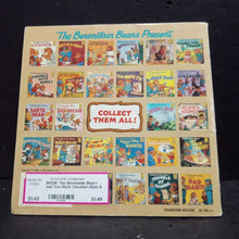 Load image into Gallery viewer, The Berenstain Bears and Too Much Vacation (Stan &amp; Jan Berenstain) -character paperback

