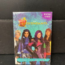 Load image into Gallery viewer, Descendants (Disney) (Rico Green) -series novelization paperback
