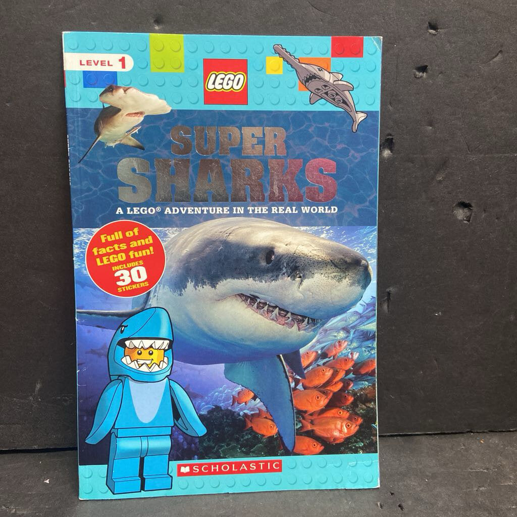 Super Sharks (Scholastic Level 1) (LEGO) (Penelope Arlon) -character educational reader paperback