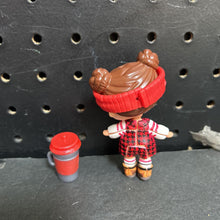 Load image into Gallery viewer, Under Wraps Capsule w/Doll &amp; Accesory
