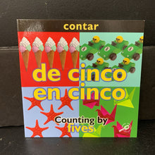 Load image into Gallery viewer, De cinco en cinco / Counting by Fives (In Spanish/English) -educational paperback
