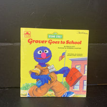 Load image into Gallery viewer, Grover Goes to School (Sesame Street) (Golden Book) (Dan Elliot) -character paperback
