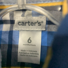 Load image into Gallery viewer, Plaid Button Down Shirt
