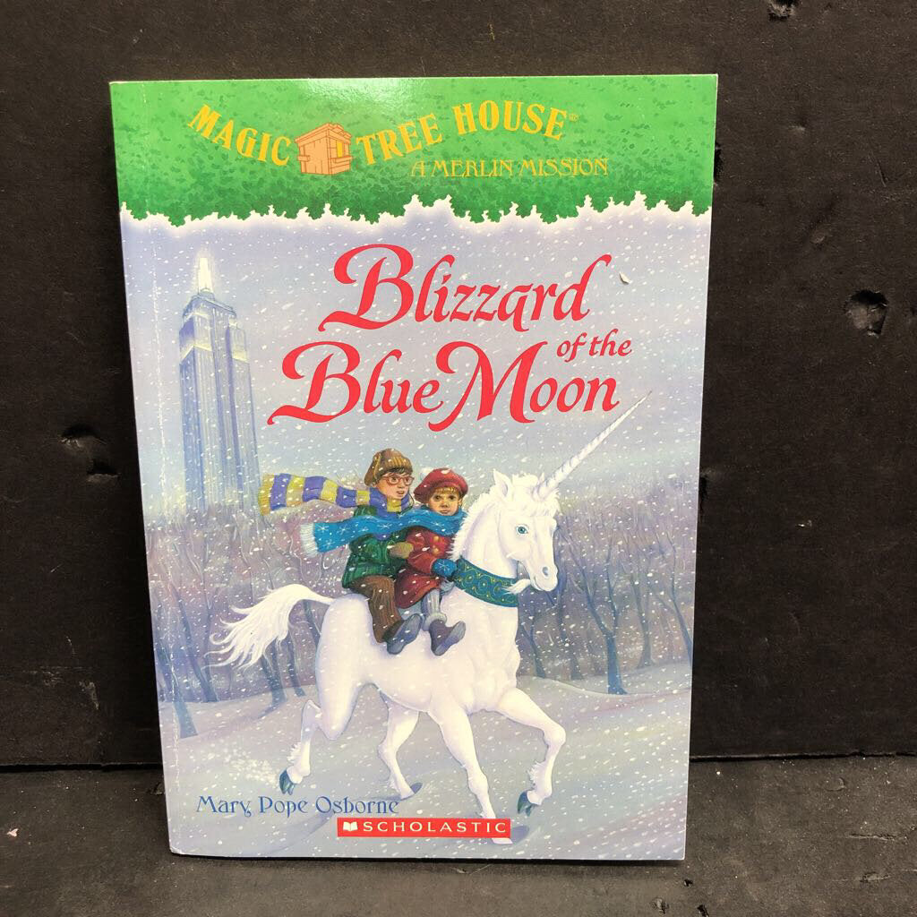 Blizzard of the Blue Moon (Magic Tree House) (Mary Pope Osborne) -series paperback