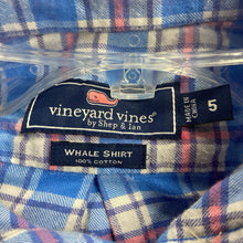 Load image into Gallery viewer, Plaid Button Down Shirt
