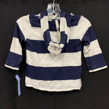 Load image into Gallery viewer, Hooded Button T-Shirt
