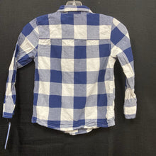 Load image into Gallery viewer, Plaid Button Down Shirt
