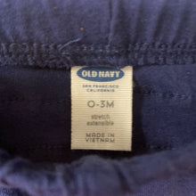 Load image into Gallery viewer, Ruffle Butt Leggings
