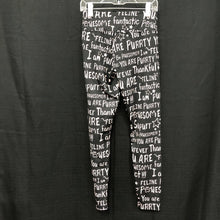 Load image into Gallery viewer, Cat Phrases Leggings
