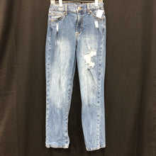 Load image into Gallery viewer, Distressed Denim Pants
