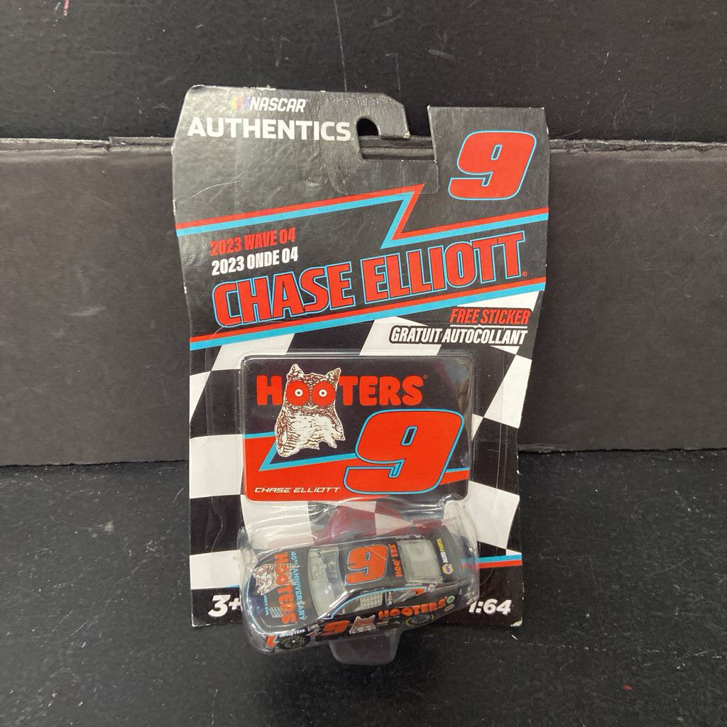 Authentics Chase Eliott #9 Hooters Chevrolet Camaro 2023