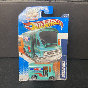 Bread Box Bus (NEW)