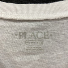 Load image into Gallery viewer, Christmas Cat T-Shirt Top
