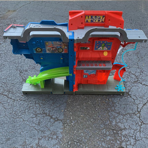 Playskool Heroes Spider-Man Adventures Stunt City Playset