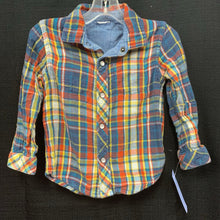 Load image into Gallery viewer, Plaid Button Down Shirt
