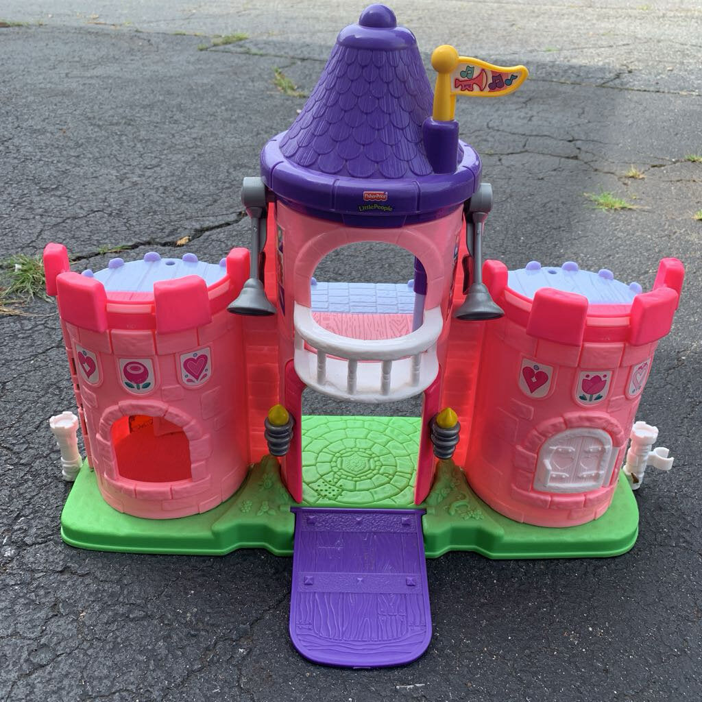 Fisher Price Lil Kingdom Castle