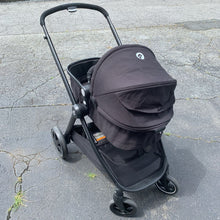 Load image into Gallery viewer, stroller travel system w/ bassinet attachment (Maxi Cosi)
