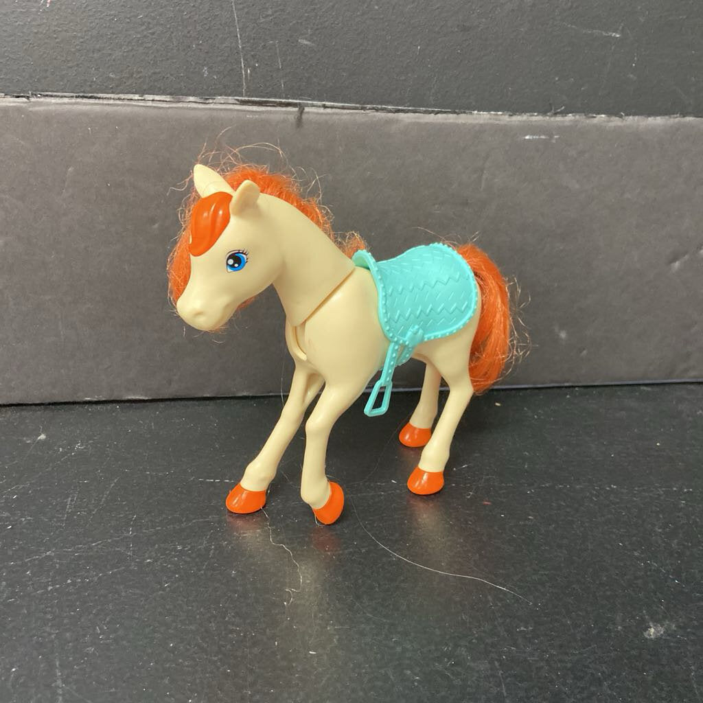 Horse w/Saddle