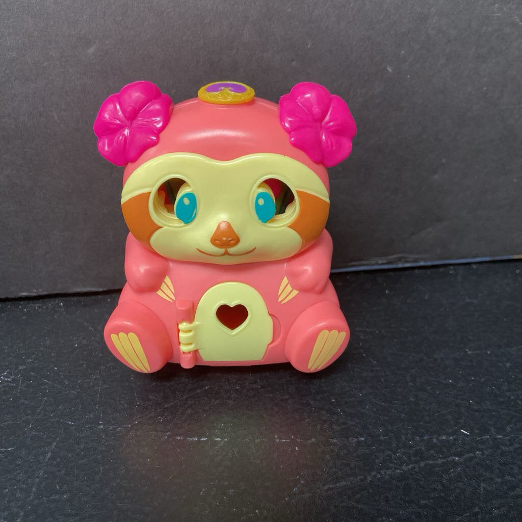 Flip Find Sloth Compact