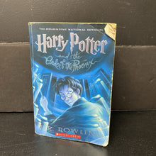 Load image into Gallery viewer, Harry Potter and the Order of the Phoenix (J.K. Rowling) -series paperback
