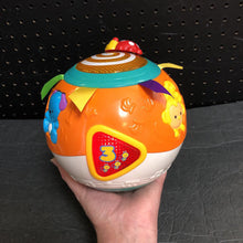 Load image into Gallery viewer, Move &amp; Crawl Ball Battery Operated
