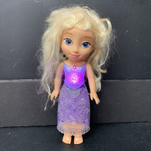 Load image into Gallery viewer, Northern Lights Elsa Doll Battery Operated
